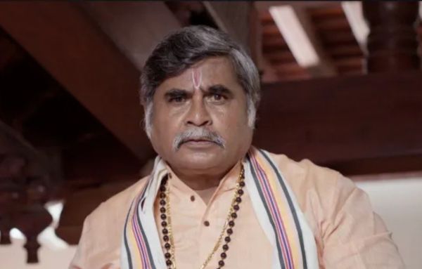 Granny Cast & Performances