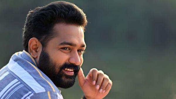 Tomy – Apoorvaragam