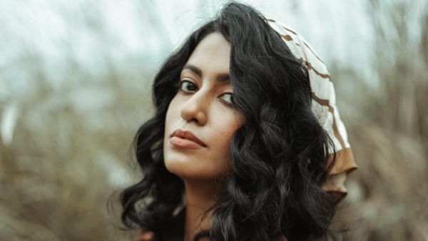 Roshini Prefers Texting Over Phone Calls