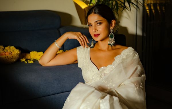 Jennifer Winget Early Life 