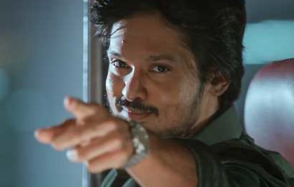 Why You Should Watch Kadhal Kadhai Sollava