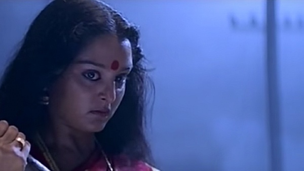 Kannezhuthi Pottum Thottu