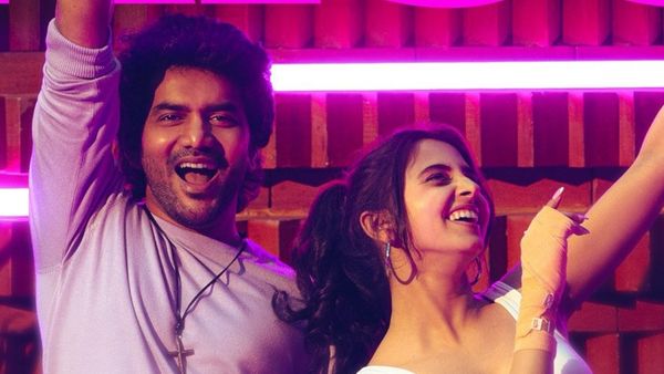 Why You Should Watch Kiss on OTT