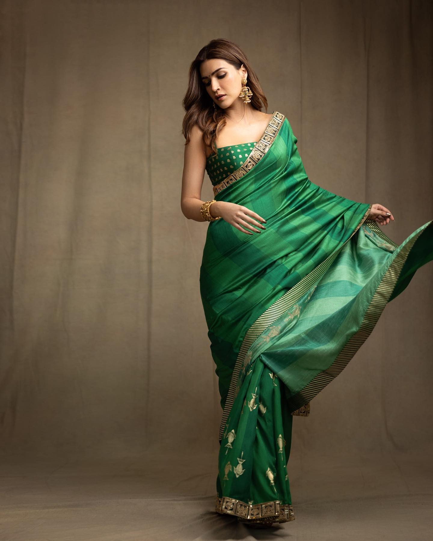 Noodle Strap Blouse Design 