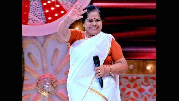 കുളപ്പുള്ളി ലീല