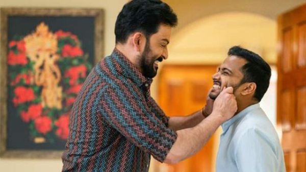 Guruvayoor Ambalanadayil