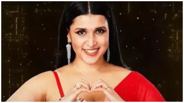 मन्नारा चोपड़ा