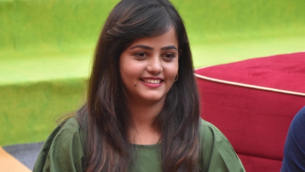 ಮಯೂರಿ ಕ್ಯಾತರಿ