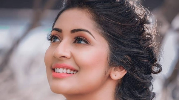 ನವ್ಯ ನಾಯರ್