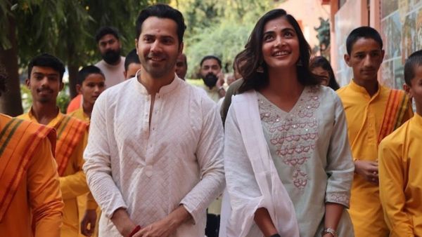 Varun Dhawan And Pooja Hegde 