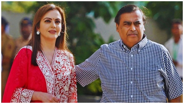 नीता अंबानी का कीमती पीने का पानी