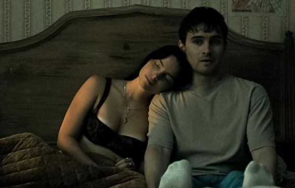 Obsession Movie Cast And Crew 