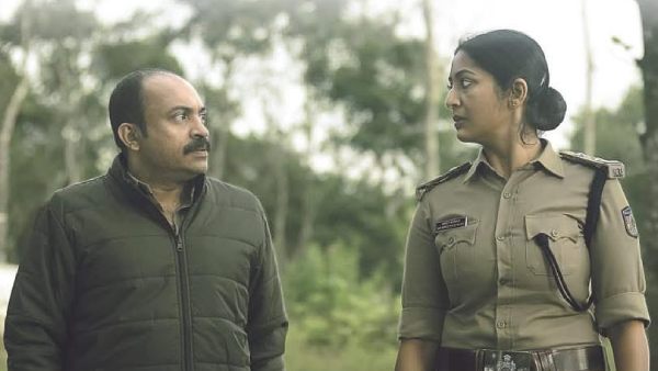 Paathirathri Storyline