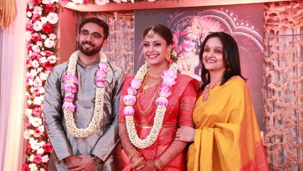 പാര്‍വതി നമ്പ്യാർ