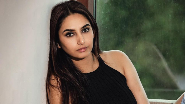 ರಾಗಿಣಿ ದ್ವಿವೇದಿ