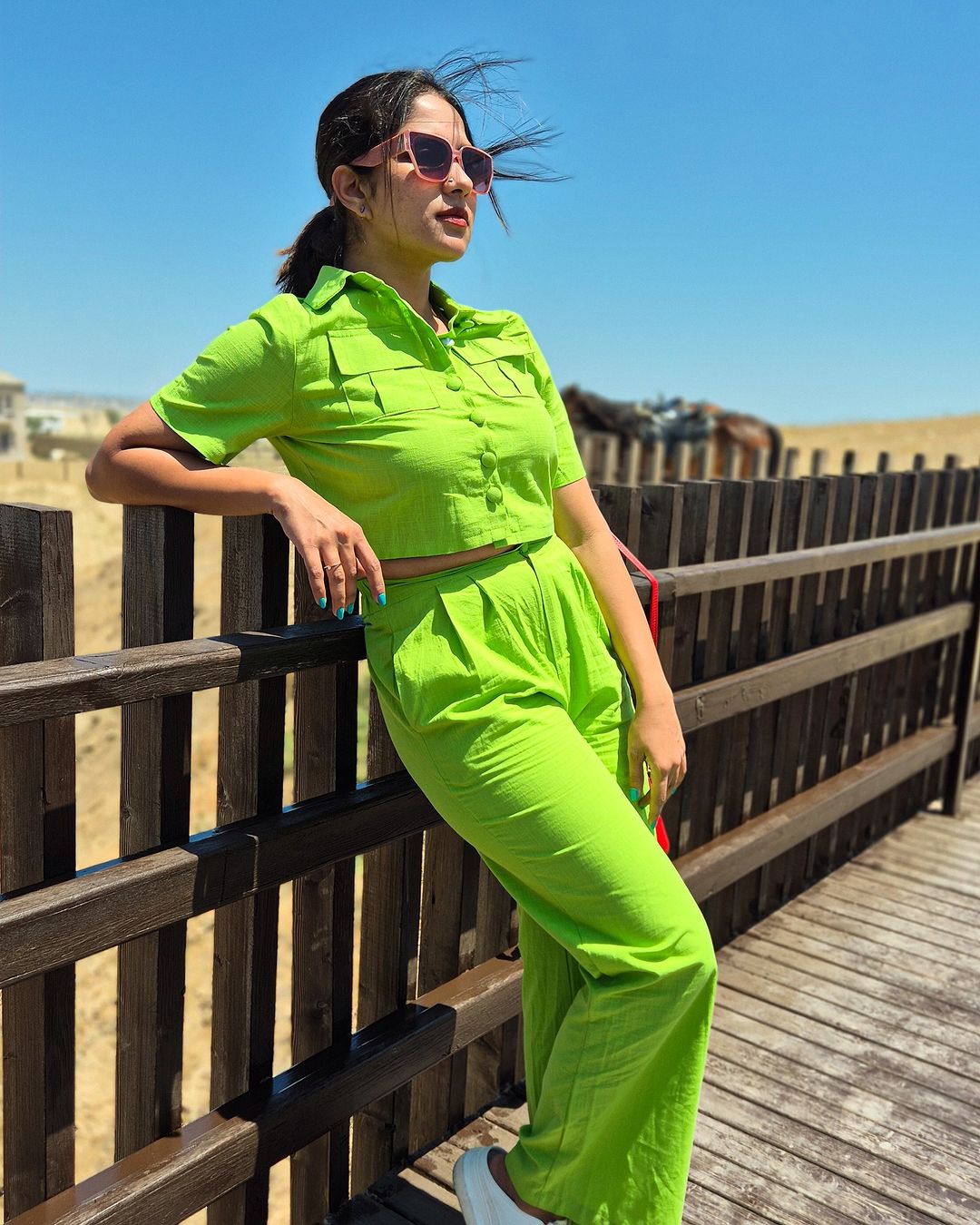 Casual And Effortlessly Chic