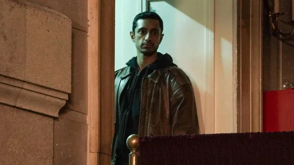 Relay Artist Performance