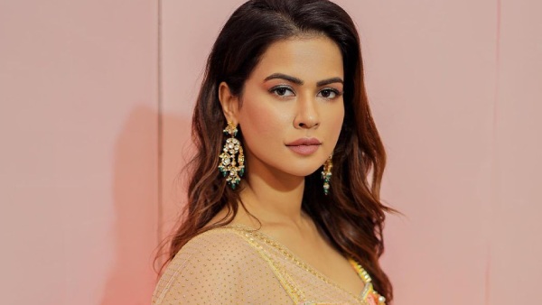 ಶರ್ಮಿಳಾ ಮಾಂಡ್ರೆ