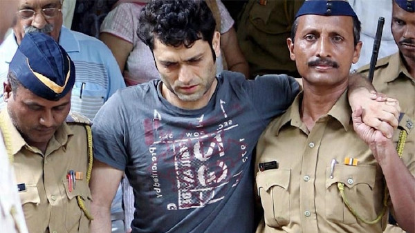 शाइनी आहूजा