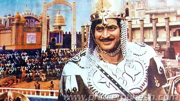 సింహాసనం