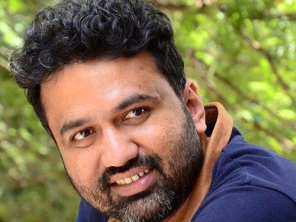 స్వరూప్ అర్ ఎస్ జె