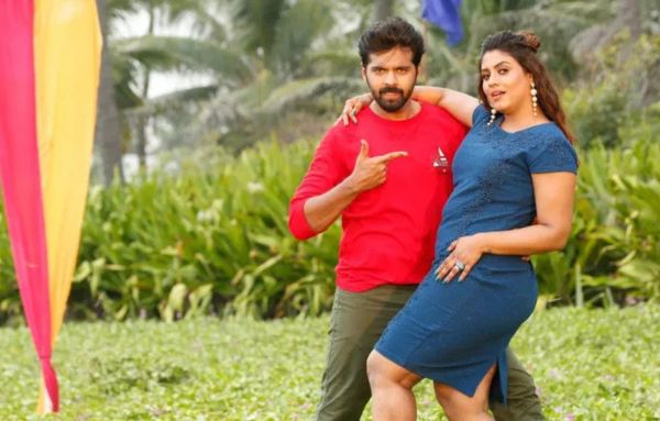 Sweety Naughty Crazy Plot Overview