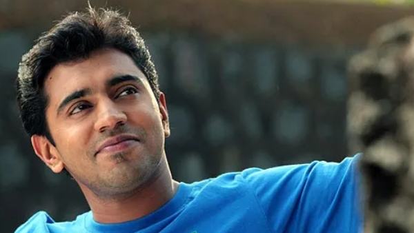 Thattathin Marayathu