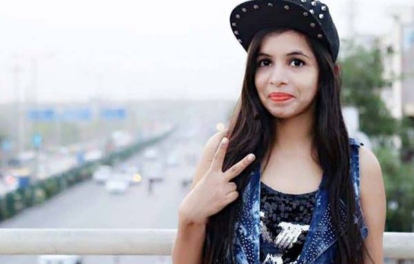 Dhinchak Pooja Viral Song 