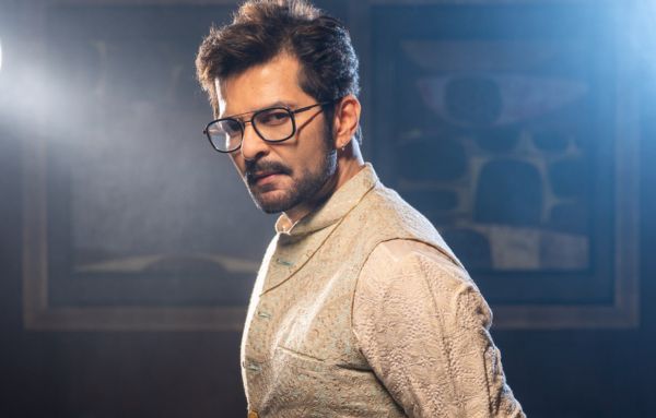 Who Is Raqesh Bapat?