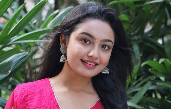 Sanchita Ugale Early Life 