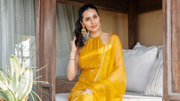 Simar Bhatia Education 