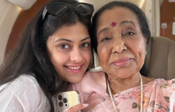 Asha Bhosle's Grand Daughter Zanai Bhosle 