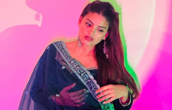 Divyanka Sirohi Education 