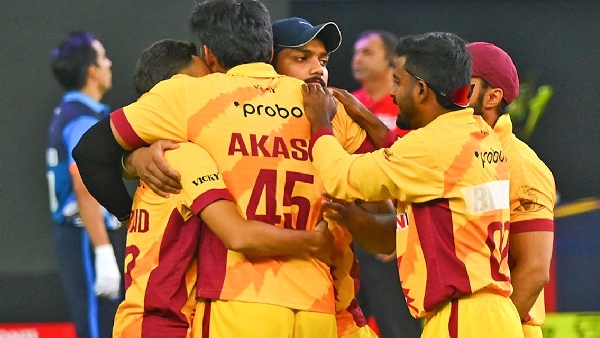 ऊपर रहा लखनऊ लायंस का स्कोर