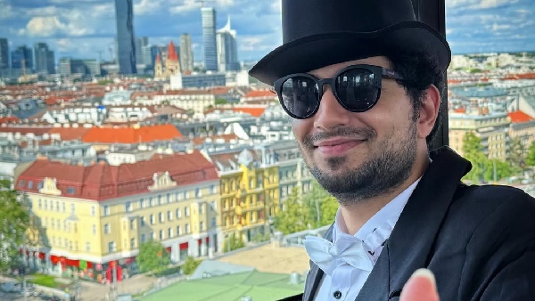 कौन है ज्यादा अमीर