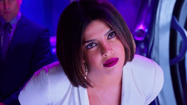 नकारात्‍मक भूमिका