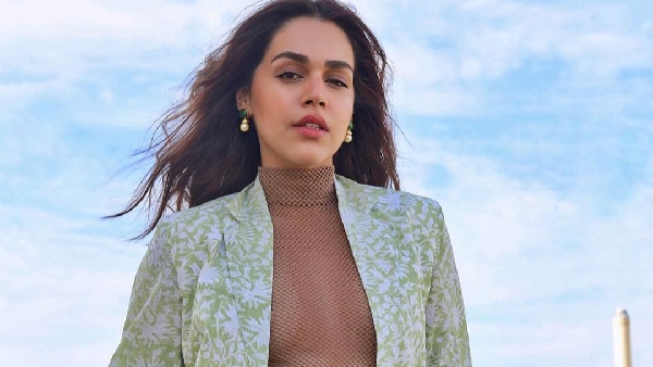 नैला ग्रेवल