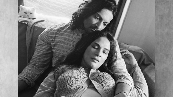 फैंस के दिलों को छू रही है कपल की ख़ुशी