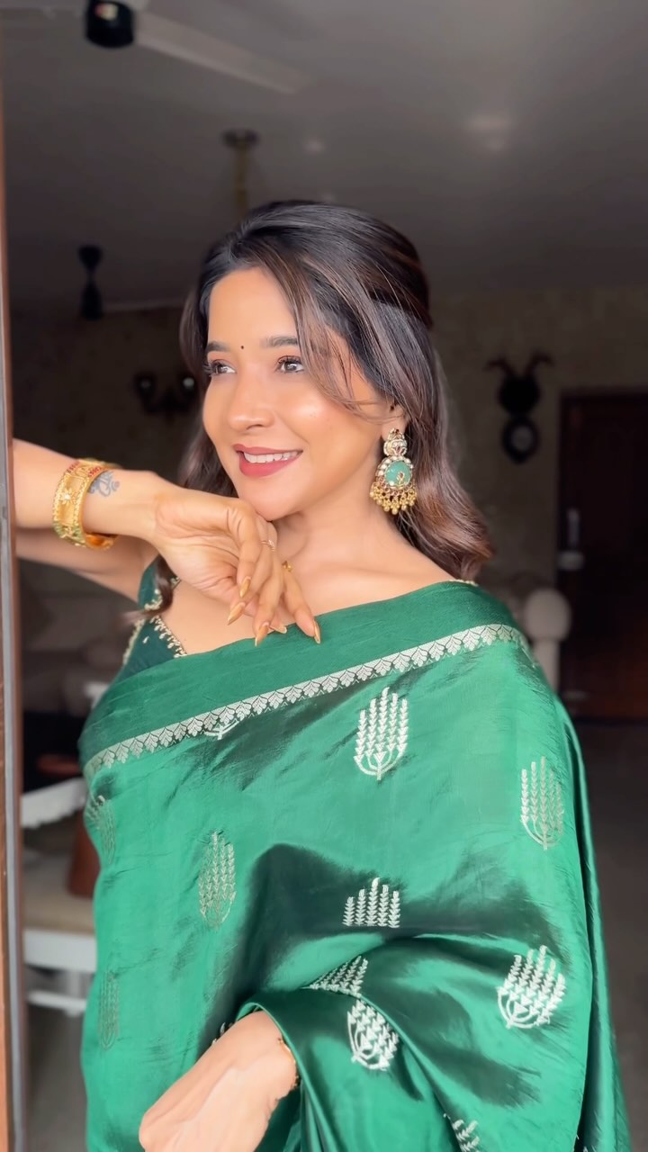 சாக்‌ஷி அகர்வால்