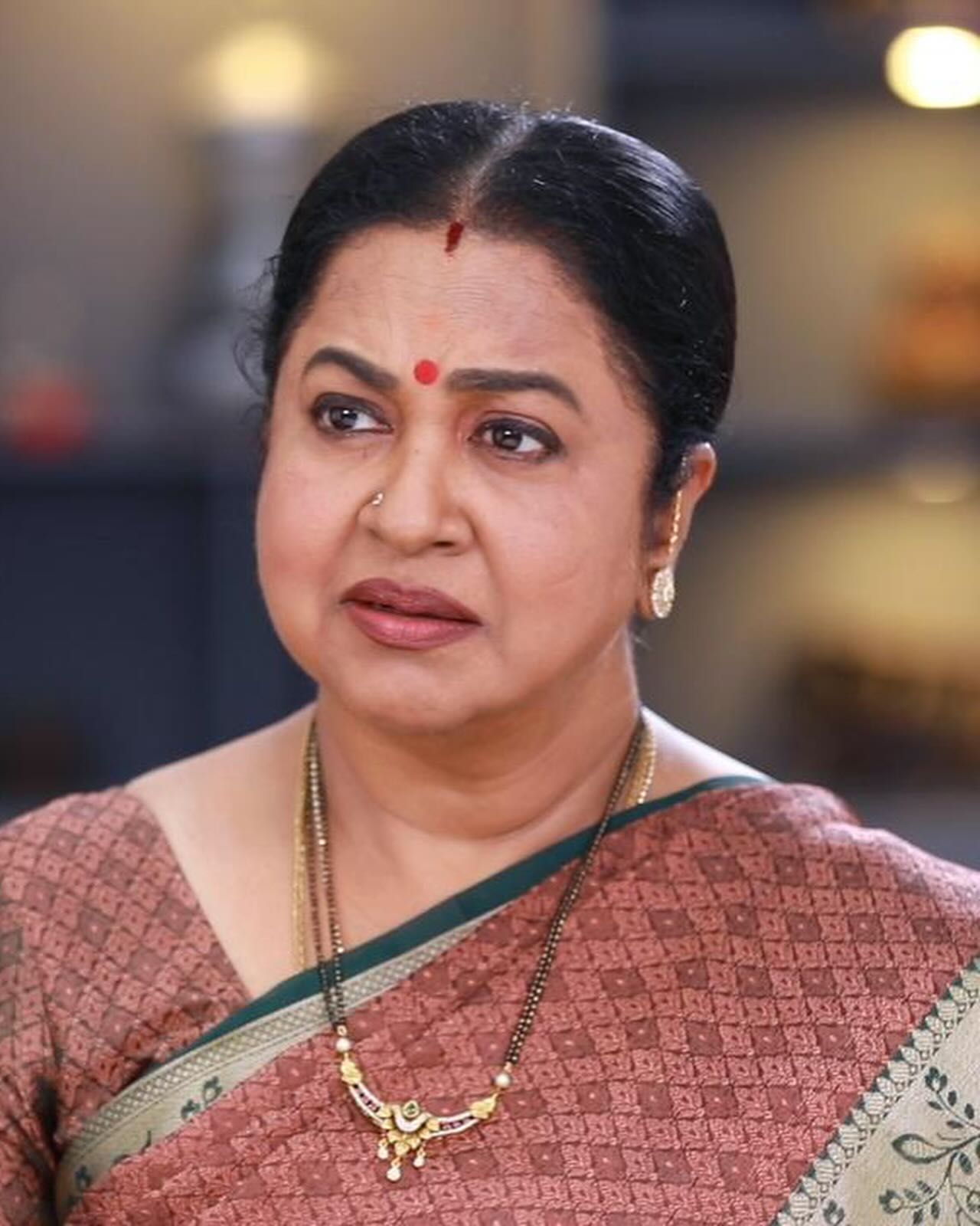 ராதிகா சரத்குமார்