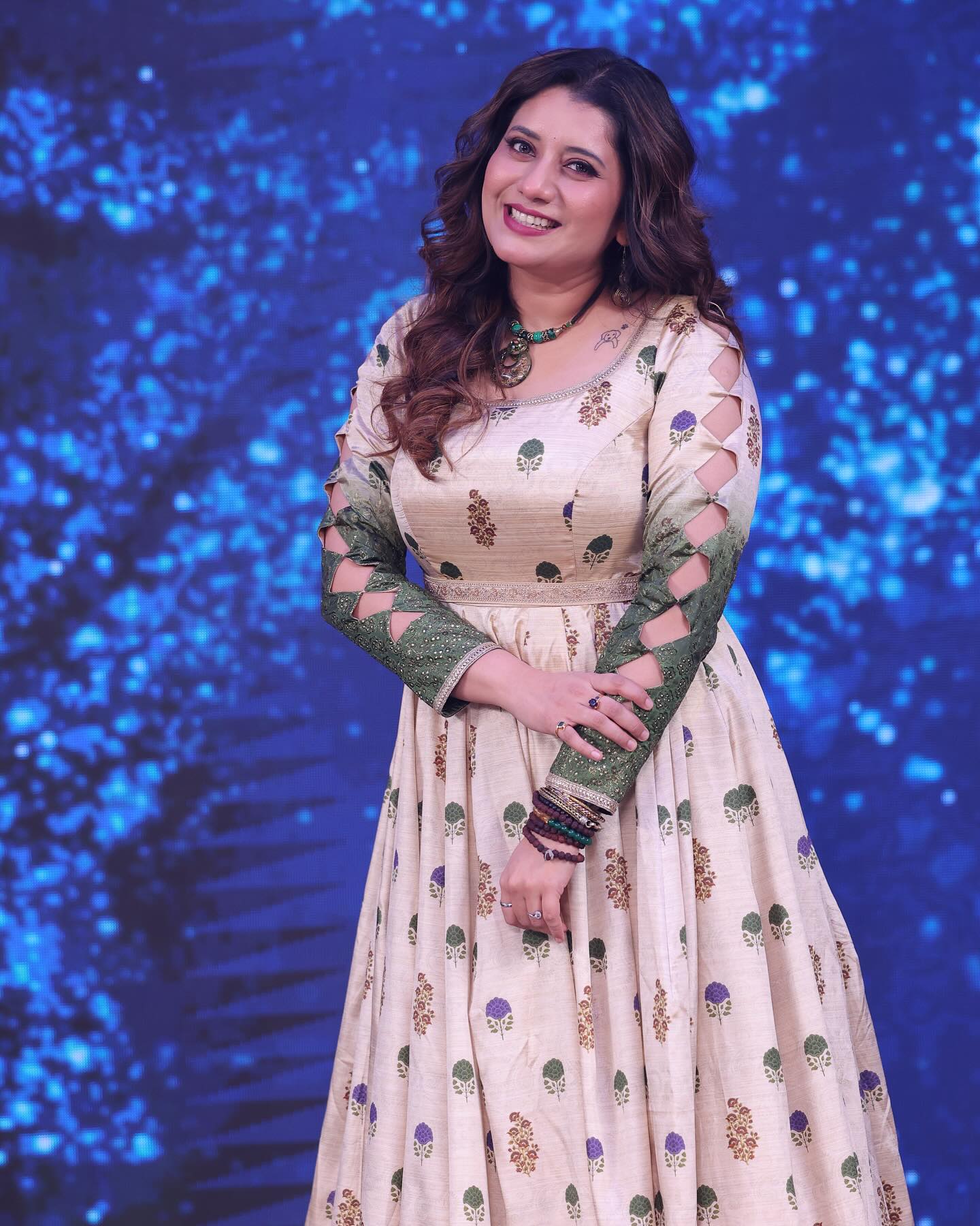 பிரியங்கா தேஷ்பாண்டே சின்னத்திரை பயணம்