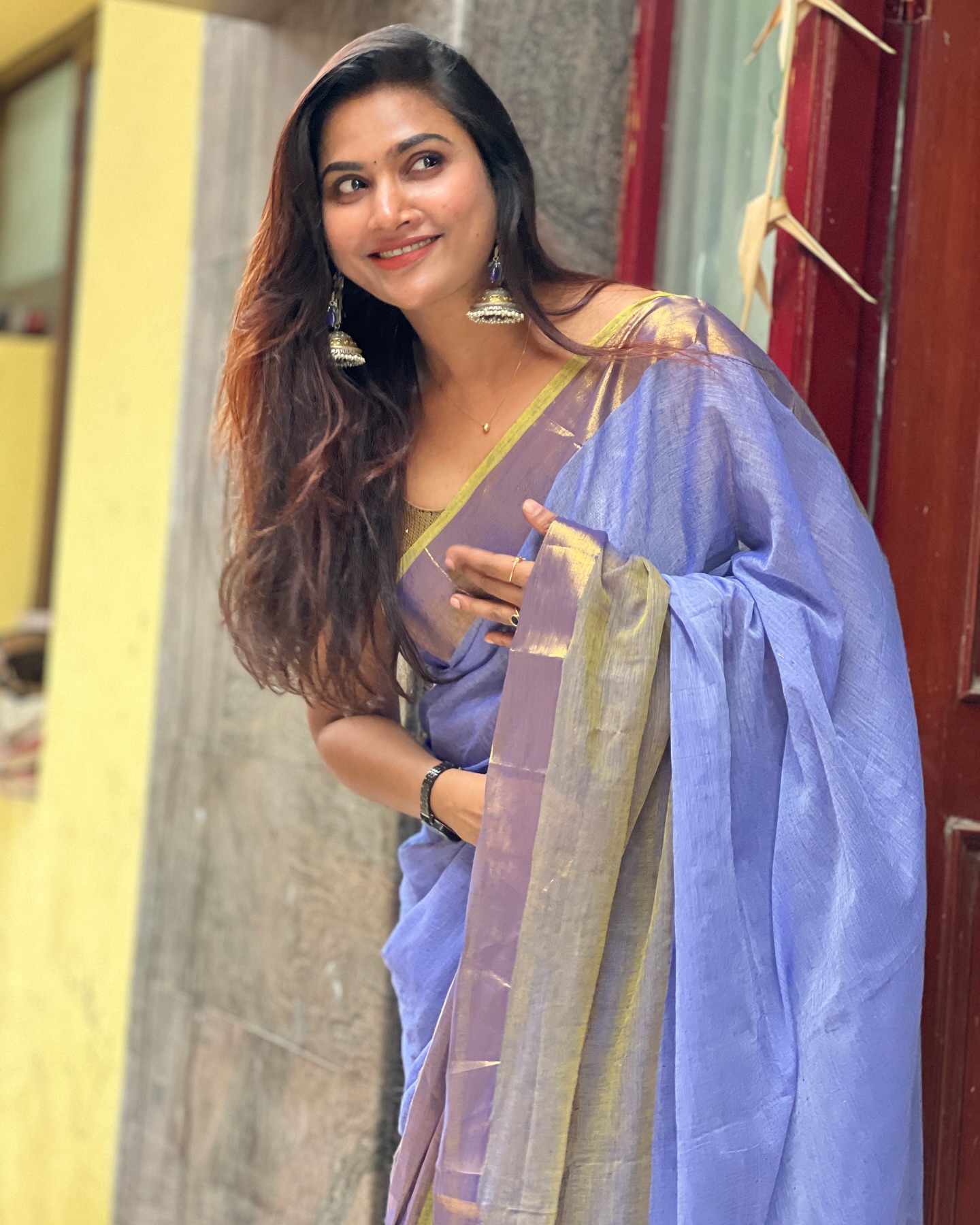 மைனா நந்தினி