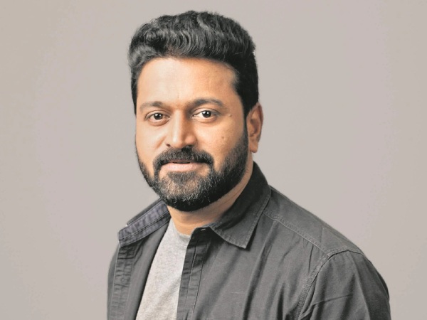 ಡಿವೈನ್ ಸ್ಟಾರ್ ರಿಷಬ್ ಶೆಟ್ಟಿ ಅವರ ಮುಂಬರುವ 7 ಸಿನಿಮಾಗಳ ಪಟ್ಟಿ ಇಲ್ಲಿದೆ. 