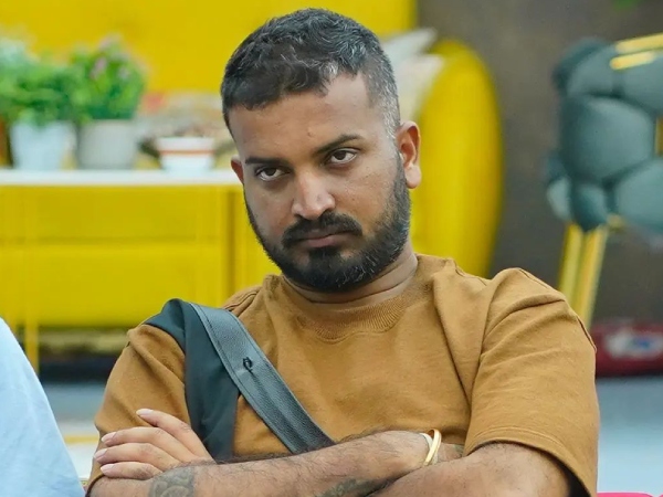 ನಾನು ಮಾತನಾಡ್ತಿರೋದನ್ನ ಆ \'ಫ್ರಾಡ್\' ಕುಟುಂಬವೂ ನೋಡುತ್ತಿರುತ್ತೆ, ಅವರಿಗೆ ಉತ್ತರ ಕೊಡ್ತೇನೆ: ವರ್ತೂರು ಸಂತೋಷ್