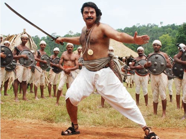 പഴശ്ശിരാജ മുതല്‍ മരക്കാര്‍ അറബിക്കടലിന്റെ സിംഹം വരെ; യുദ്ധം പറഞ്ഞ മലയാള സിനിമകള്‍