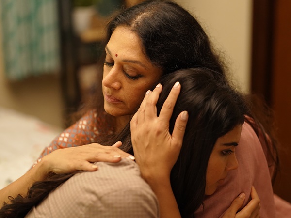 അമ്മ മനസ് തങ്കമനസ്! കെ പി വനജ മുതൽ സുജാത വരെ; മലയാളി മനസ് നിറച്ച അമ്മമാർ