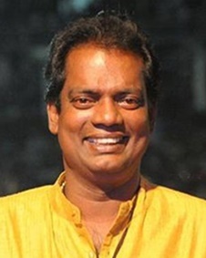 ബൈനോക്കുലർ