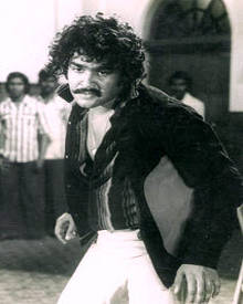 മഞ്ഞിൽ വിരിഞ്ഞ പൂക്കൾ