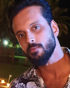 आदर्श बालकृष्णा