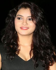 అంబిక సోని